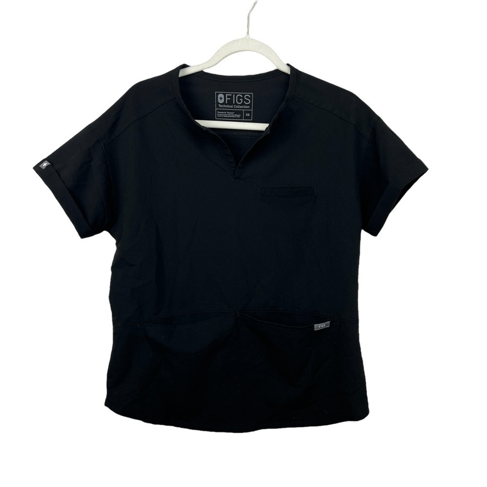 Figs Cayo Popover 3-Pocket Scrub Top